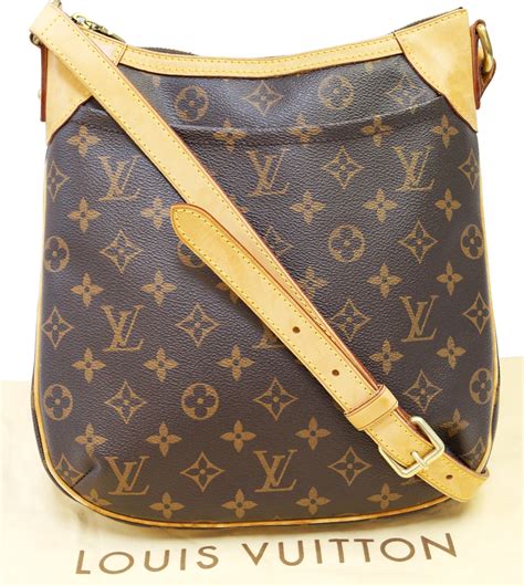 louis vuitton monogram crossbody